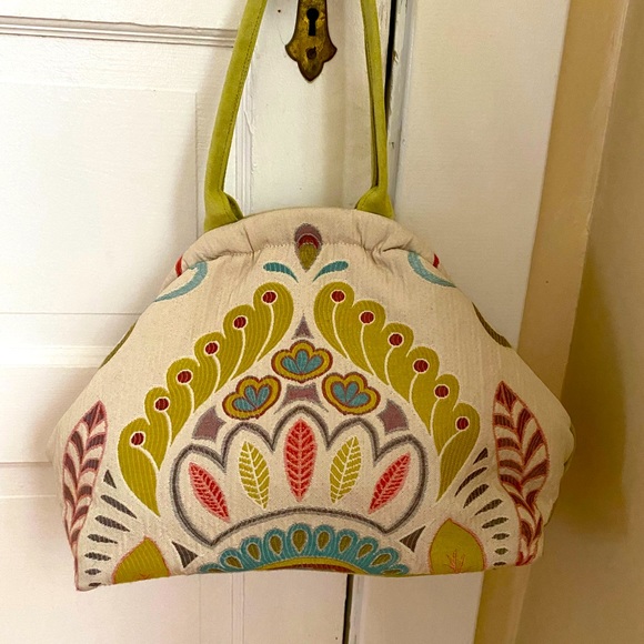 Sundance Handbags - Atenti tapestry bag